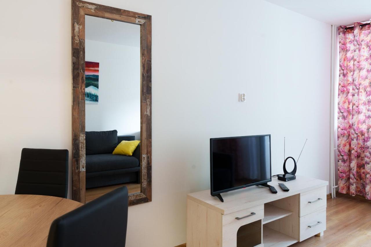 Apartament Pod Swierkiem - Pet Friendly - 2 Osobne Pokoje Dla Max 5 Osob - Space Apart เยเลเนียกูรา ภายนอก รูปภาพ