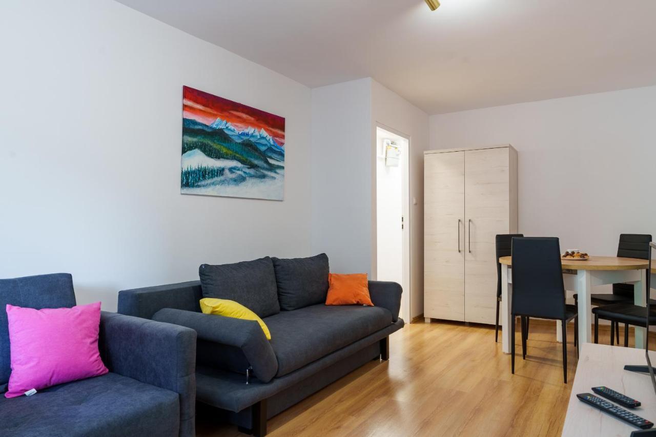 Apartament Pod Swierkiem - Pet Friendly - 2 Osobne Pokoje Dla Max 5 Osob - Space Apart เยเลเนียกูรา ภายนอก รูปภาพ